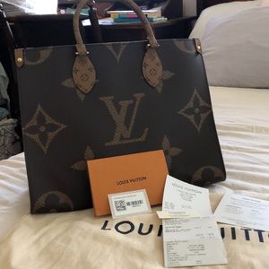 Louis Vuitton Onthego MM